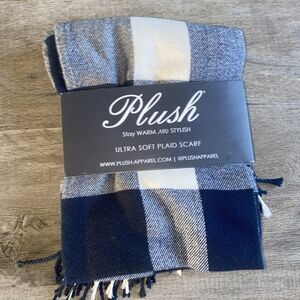 Plush Apparel Scarf Navy Charcoal White Plaid Ultra Soft Viscose